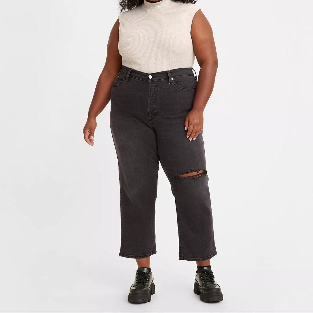 Levi's | Wedgie Straight Fit Plus Size Jeans in Cut and Dry Black